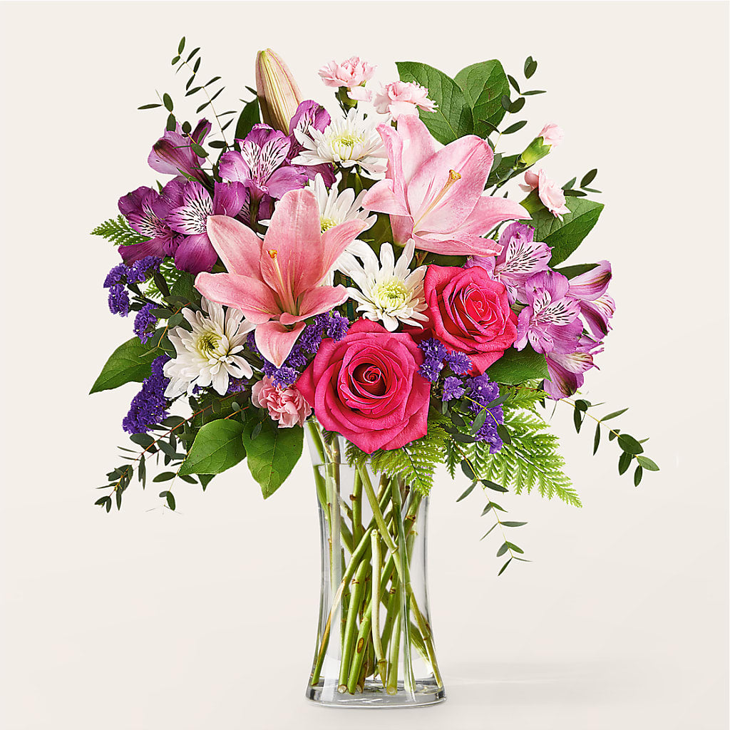 Lace & Pearls Bouquet – Flowers By Willie, Marshall TX