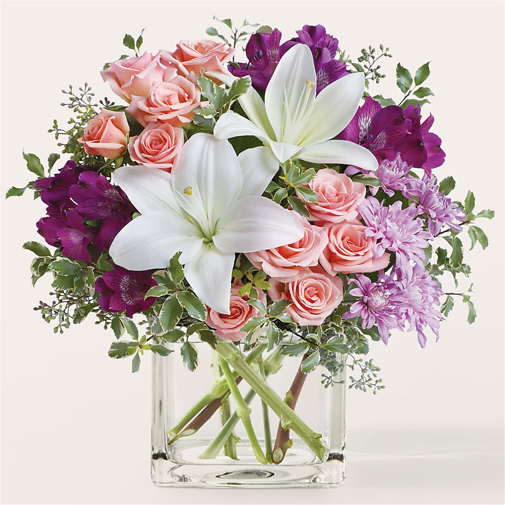Mani Pedi Bouquet – Flowers By Willie, Marshall TX