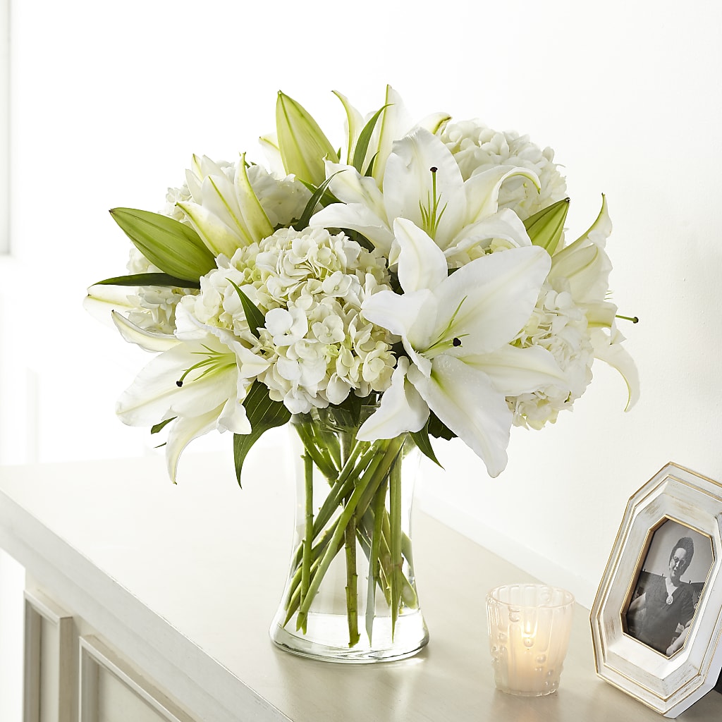 Compassionate Lily Bouquet – Flowers By Willie, Marshall TX