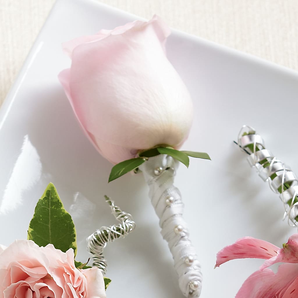 Pink Rose Boutonniere – Flowers By Willie, Marshall TX