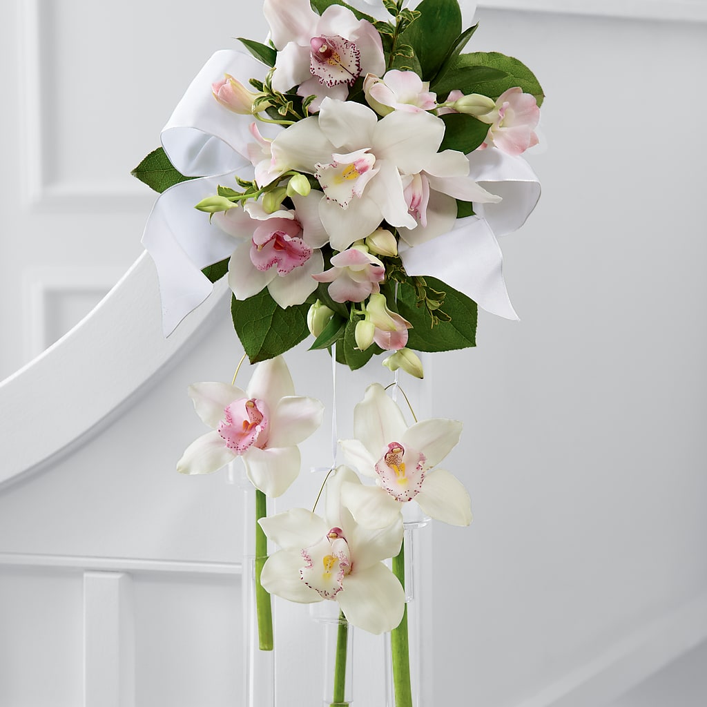 Perfect Entrance Pew Arrangement – Flowers By Willie, Marshall TX