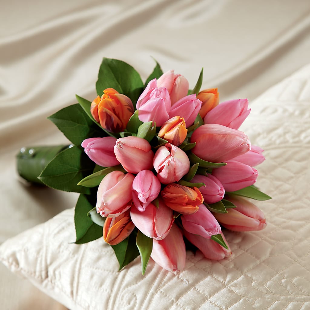 Embraceable Bouquet – Flowers By Willie, Marshall TX