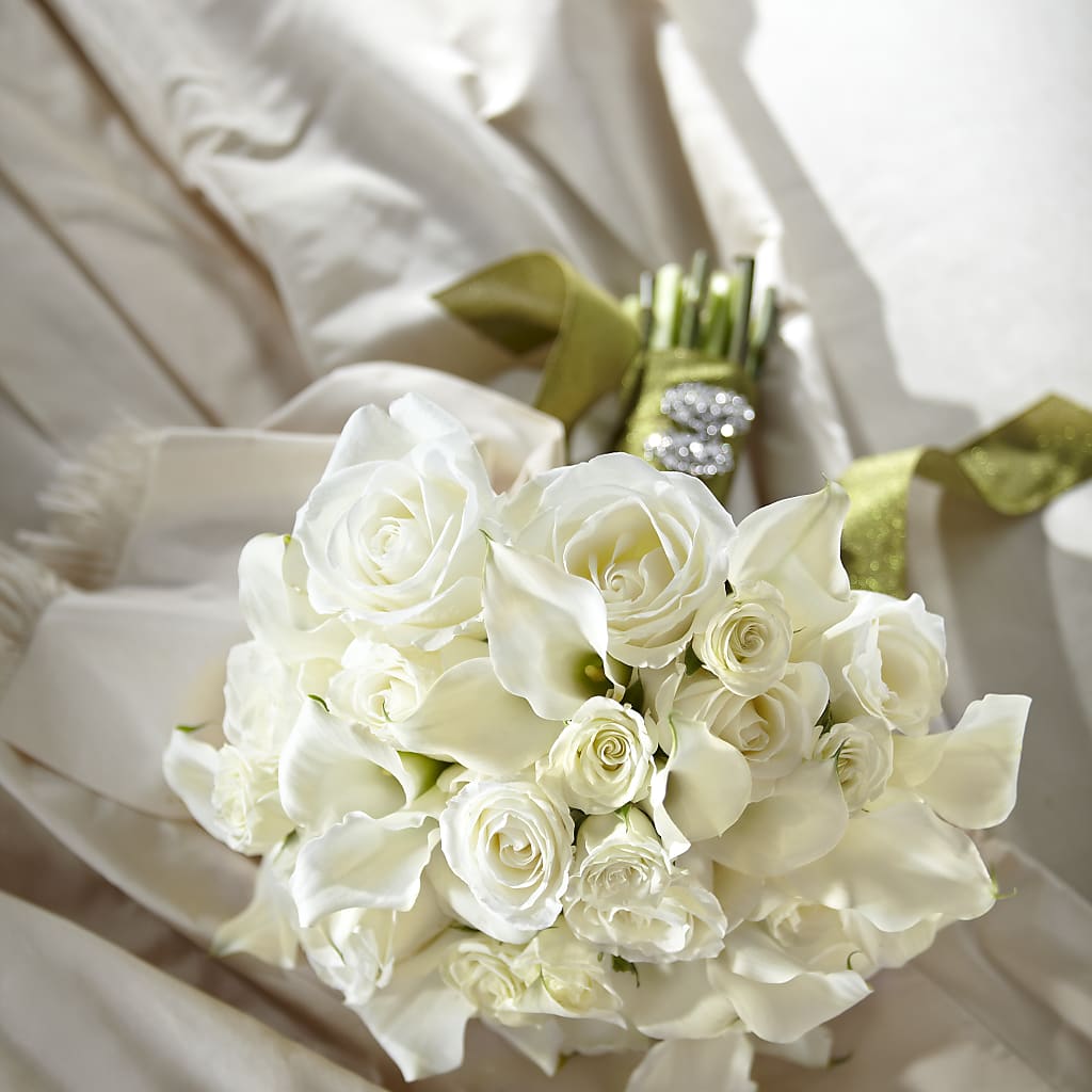 Serene Highness Bouquet – Flowers By Willie, Marshall TX