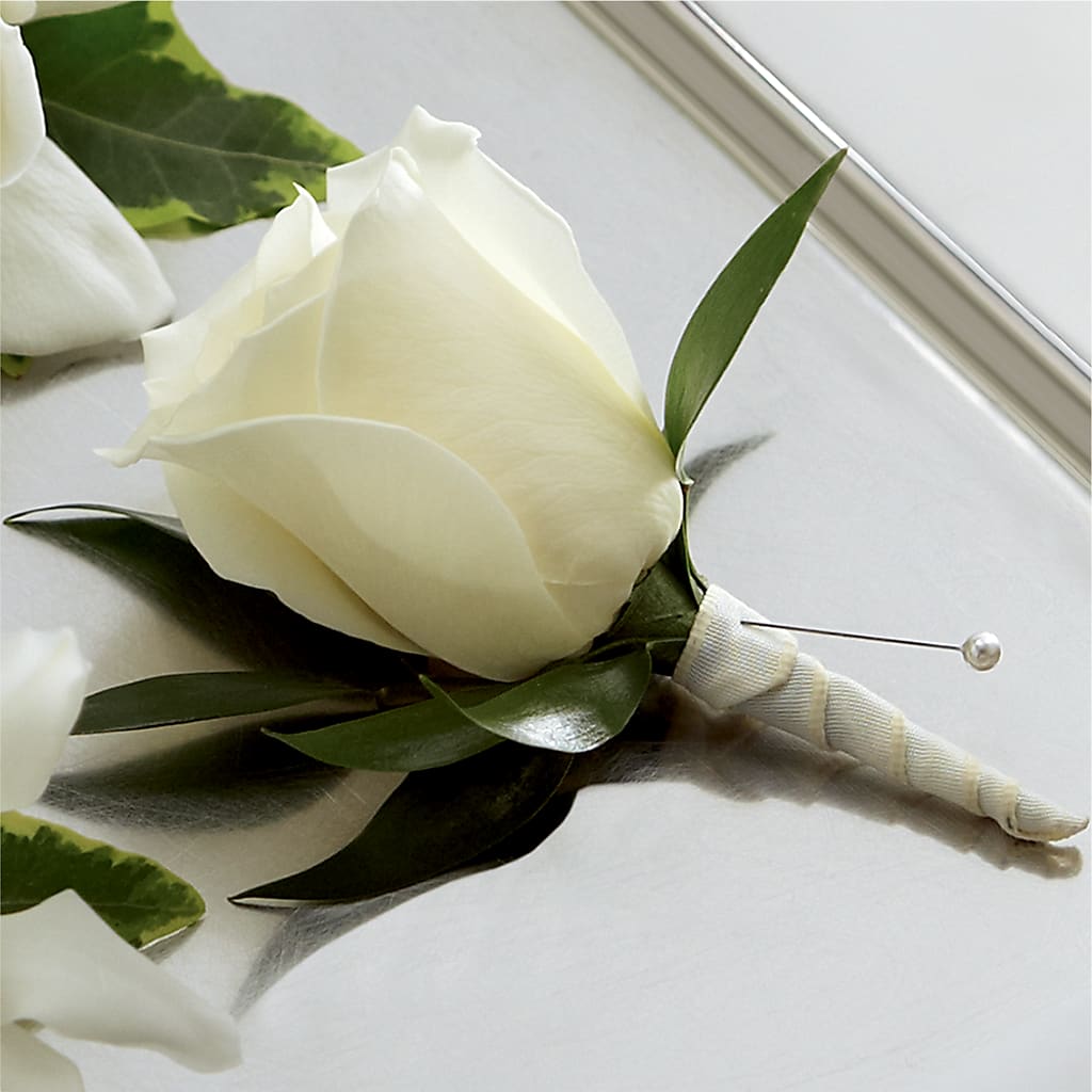 White Rose Boutonniere – Flowers By Willie, Marshall TX