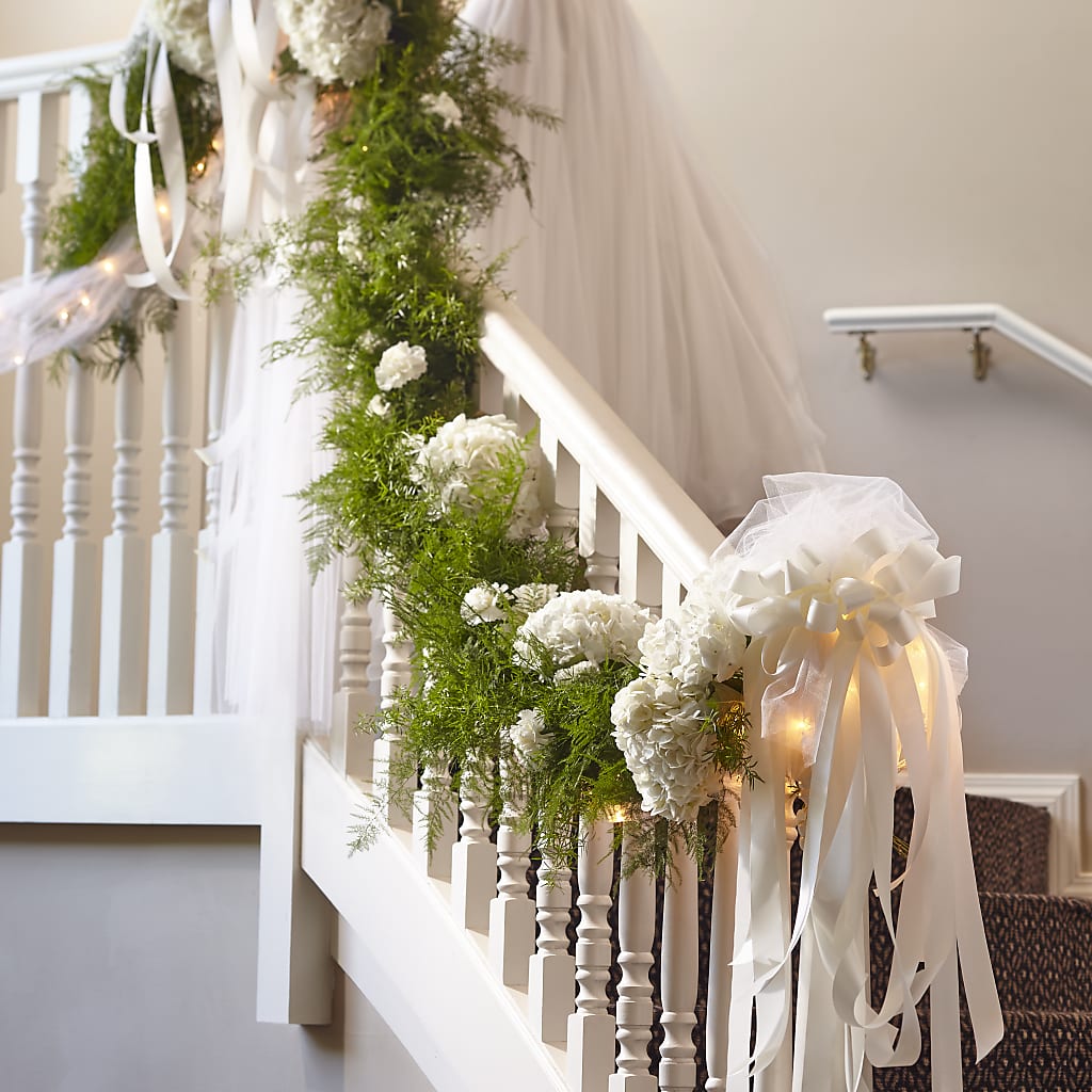 Champagne Dreams Garland – Flowers By Willie, Marshall TX