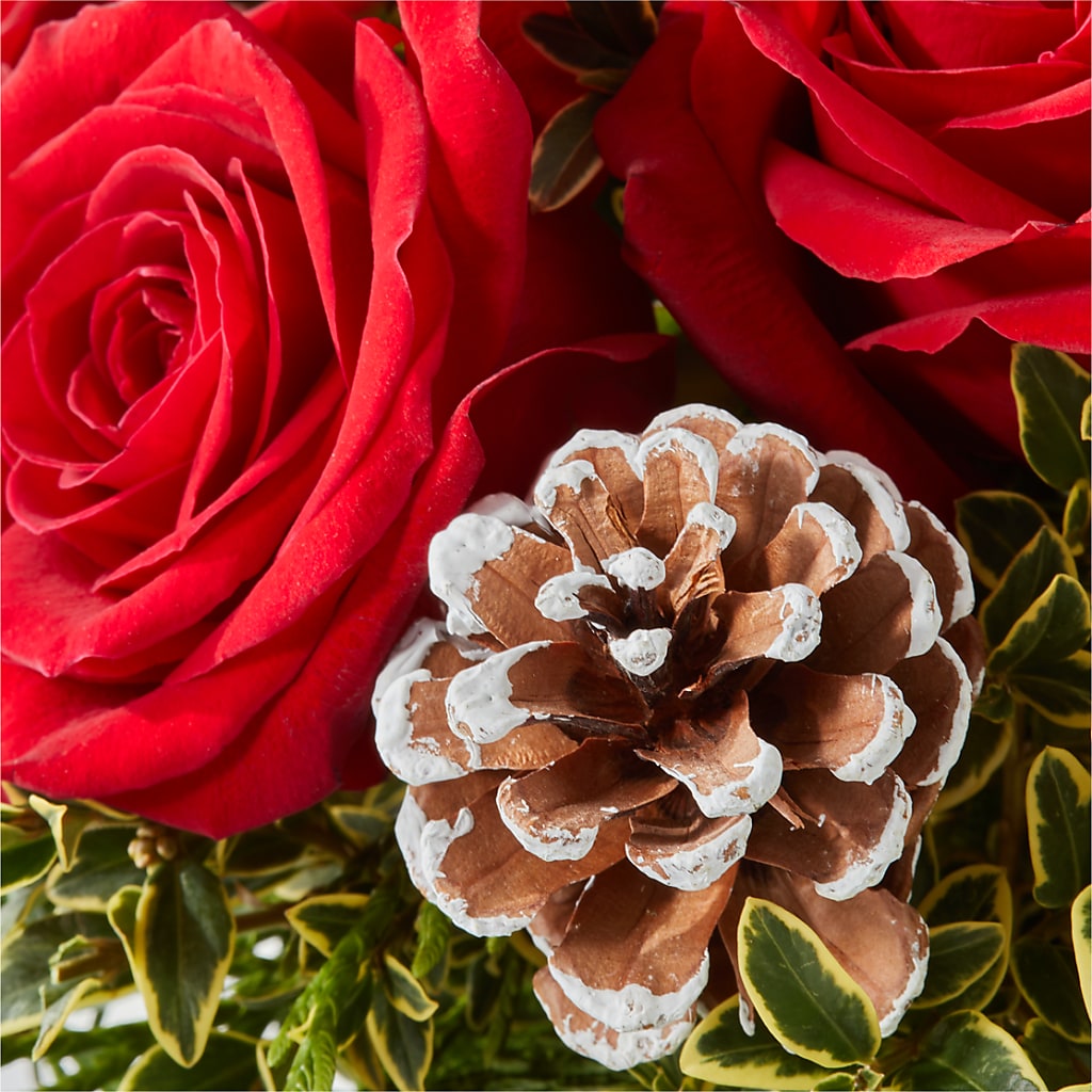 Snowy Wonderland Bouquet –  Flowers By Willie, Marshall TX