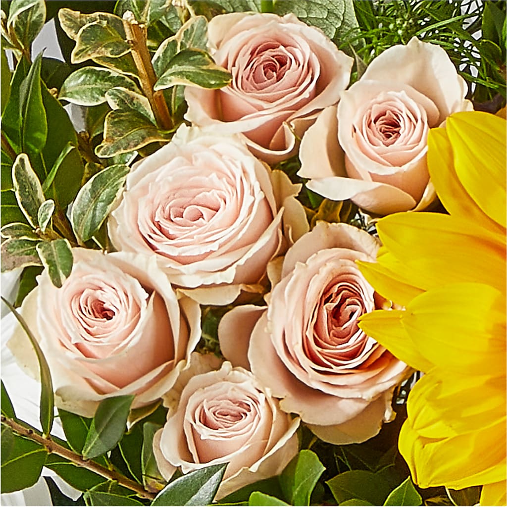 The Good Life Bouquet –  Flowers By Willie, Marshall TX