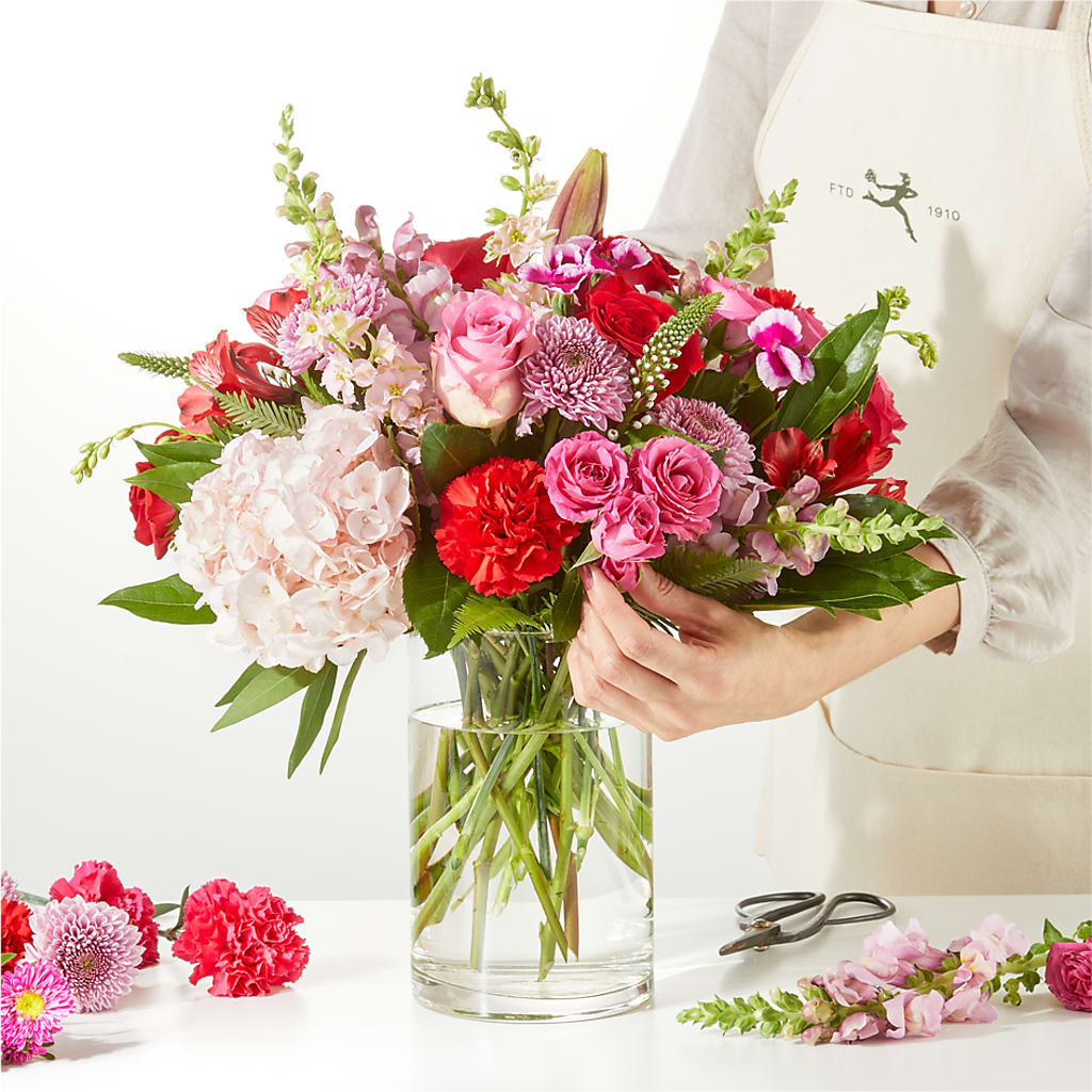 Swooning Over You - A Luxury Florist Original –  Flowers By Willie, Marshall TX