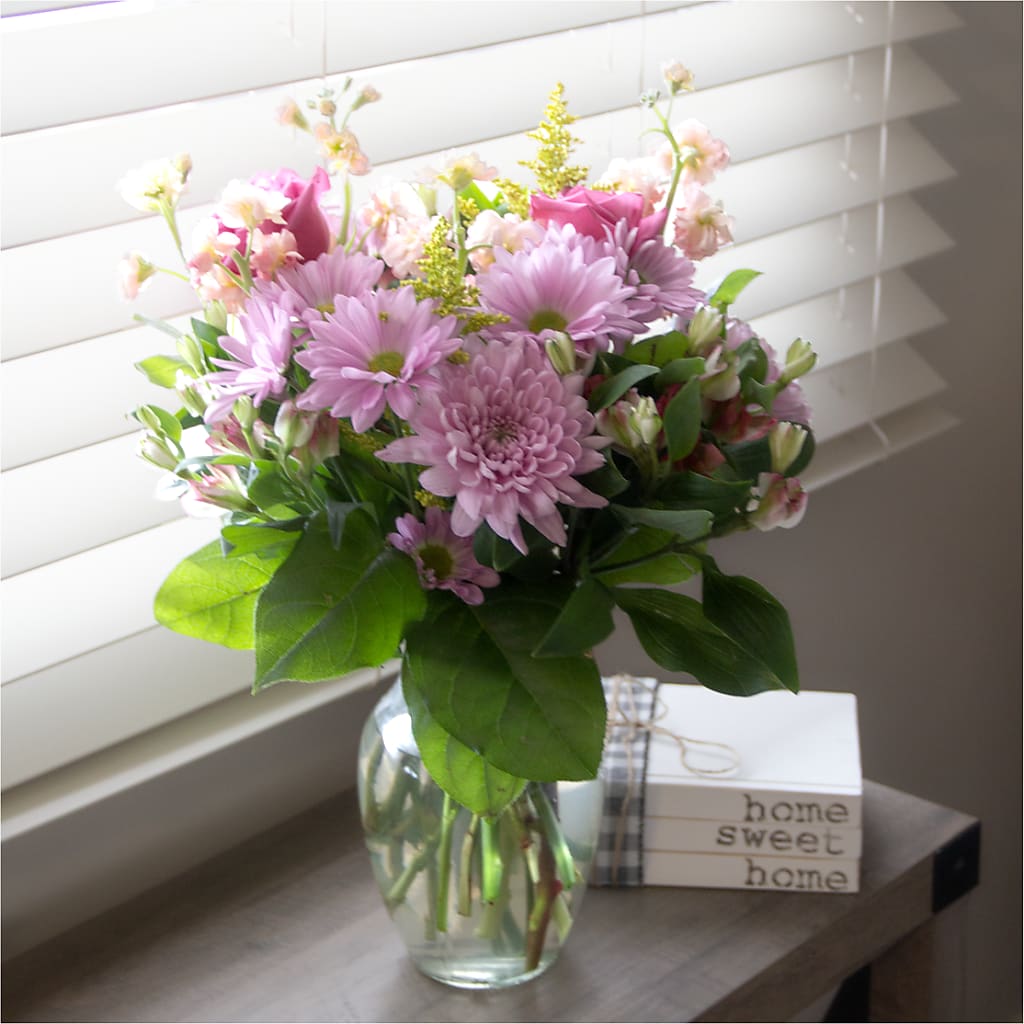 Pastel Tradition - A Florist Original –  Flowers By Willie, Marshall TX