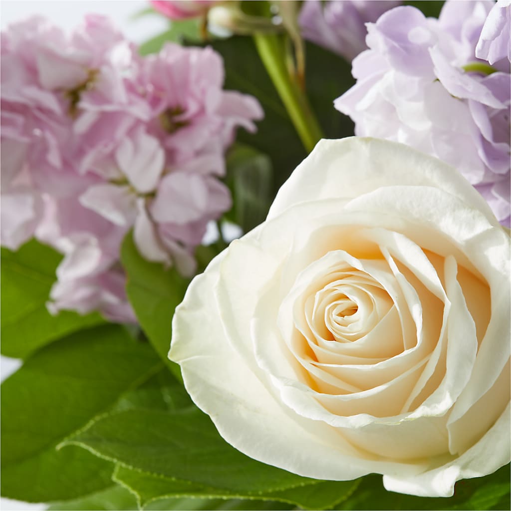 Springtime Spritz Bouquet –  Flowers By Willie, Marshall TX