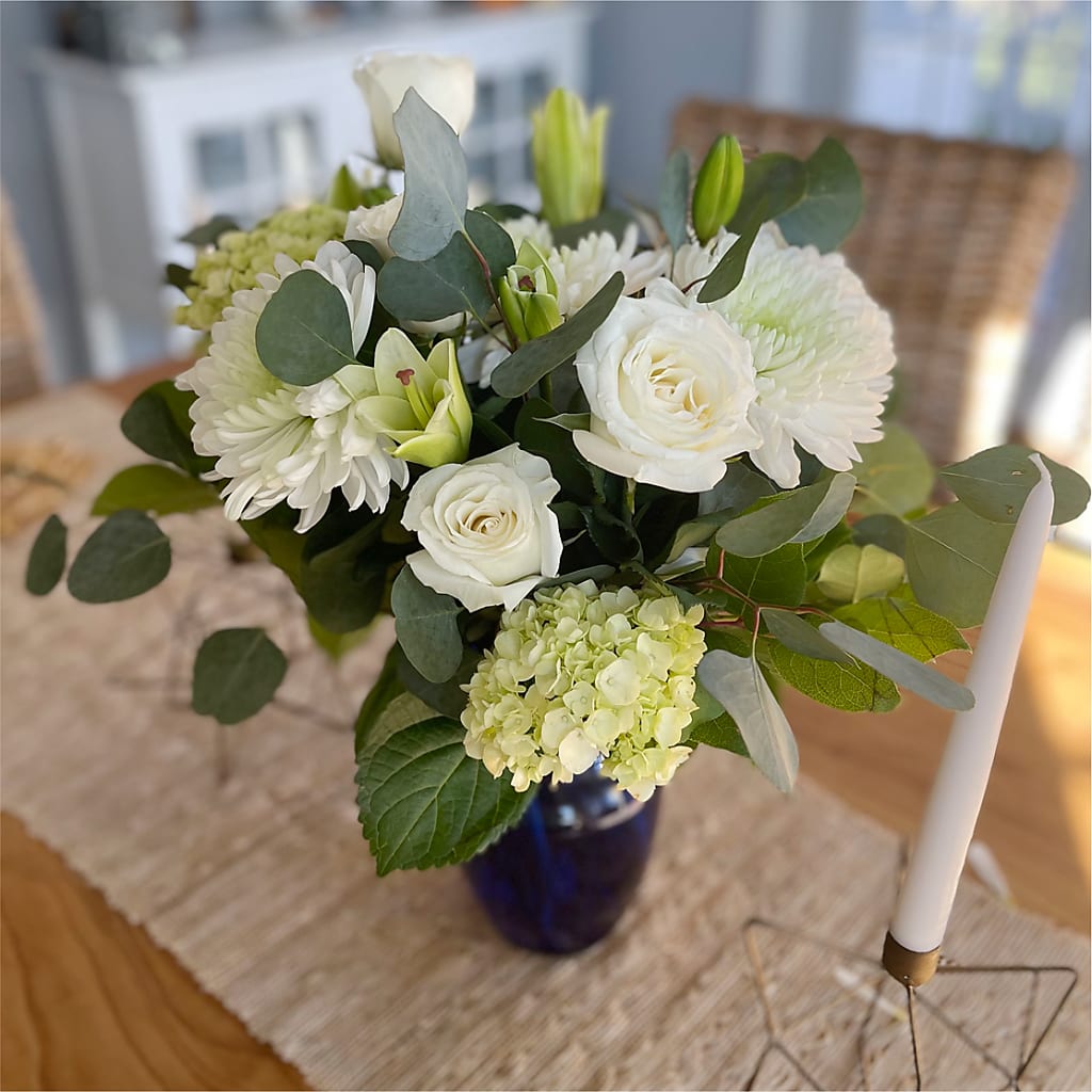 Snowy Dreams Bouquet –  Flowers By Willie, Marshall TX