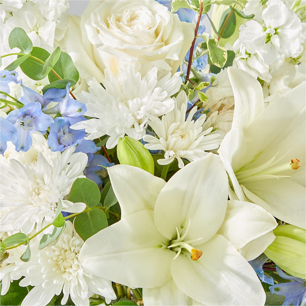 Peace of Mind Bouquet –  Flowers By Willie, Marshall TX