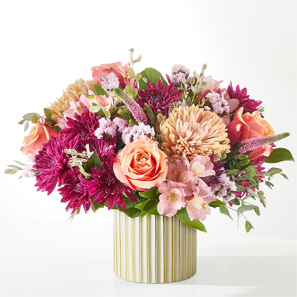 Berry Cobbler Bouquet with Ivory Vase –  Flowers By Willie, Marshall TX