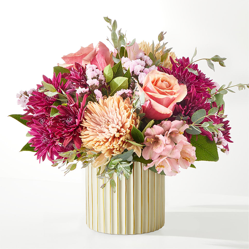 Berry Cobbler Bouquet with Ivory Vase –  Flowers By Willie, Marshall TX