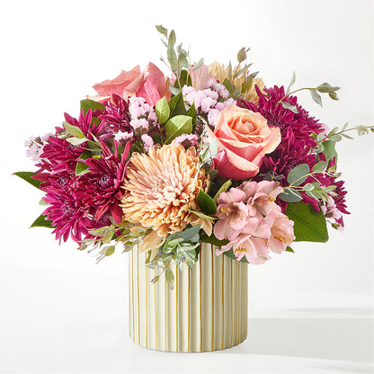 Berry Cobbler Bouquet with Ivory Vase –  Flowers By Willie, Marshall TX