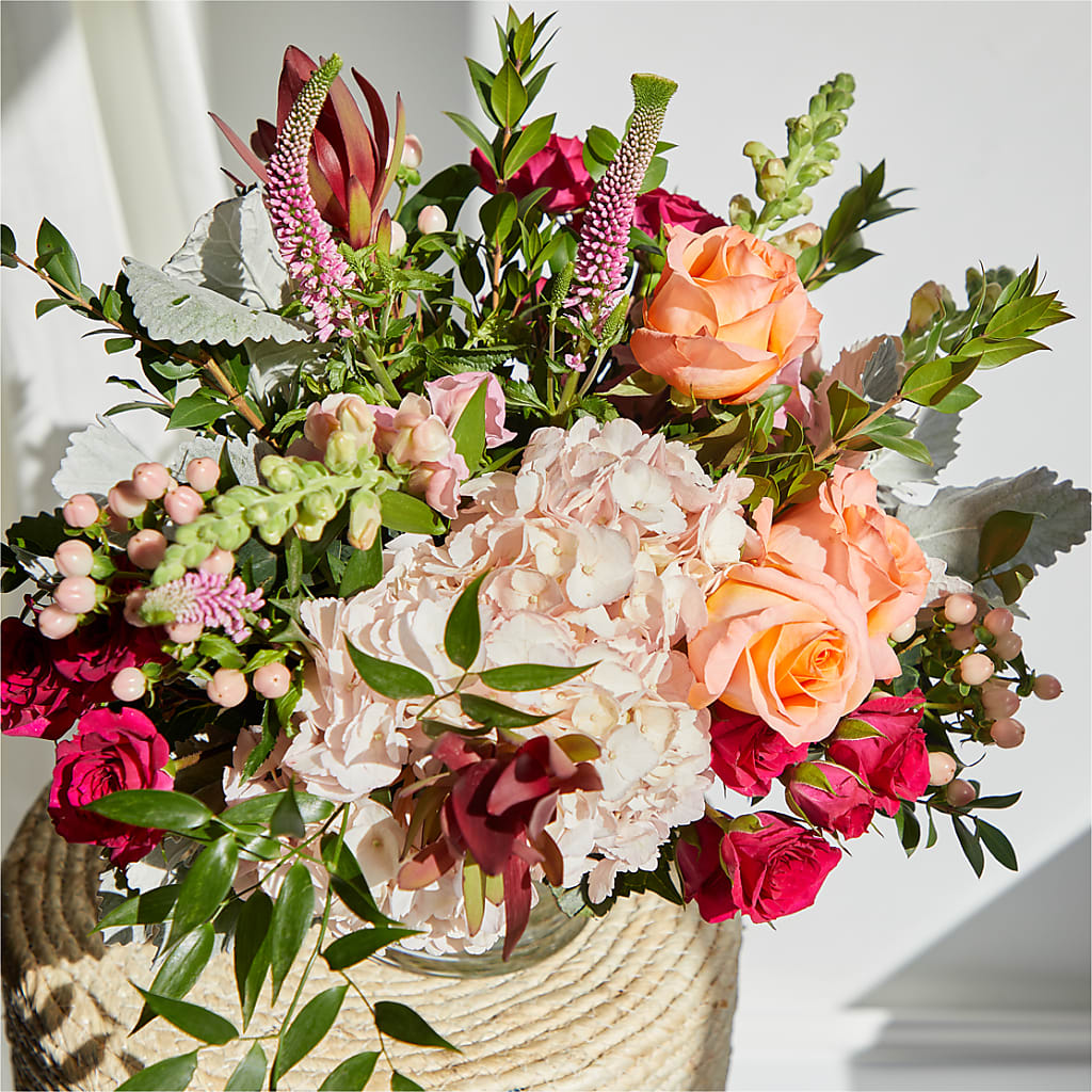 Glitz & Glam Bouquet –  Flowers By Willie, Marshall TX