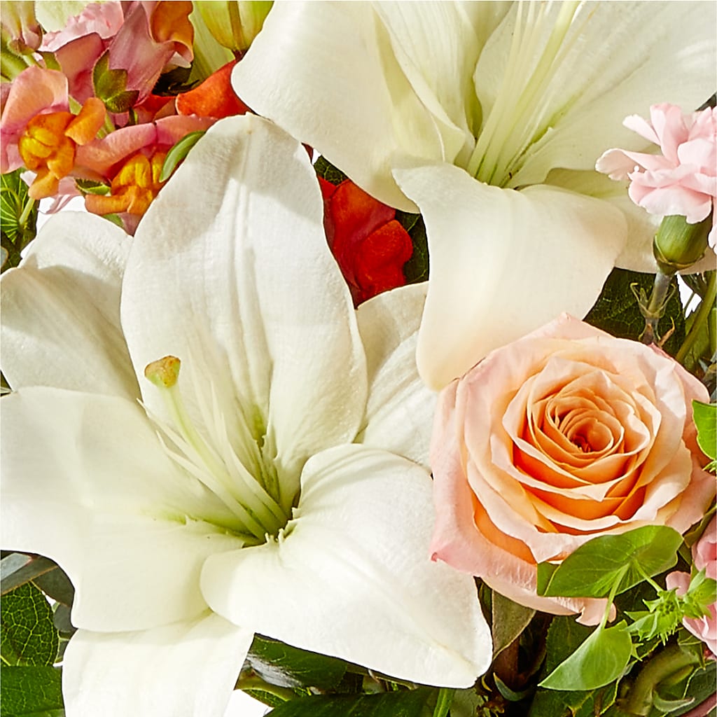 Grapefruit Splash Bouquet –  Flowers By Willie, Marshall TX
